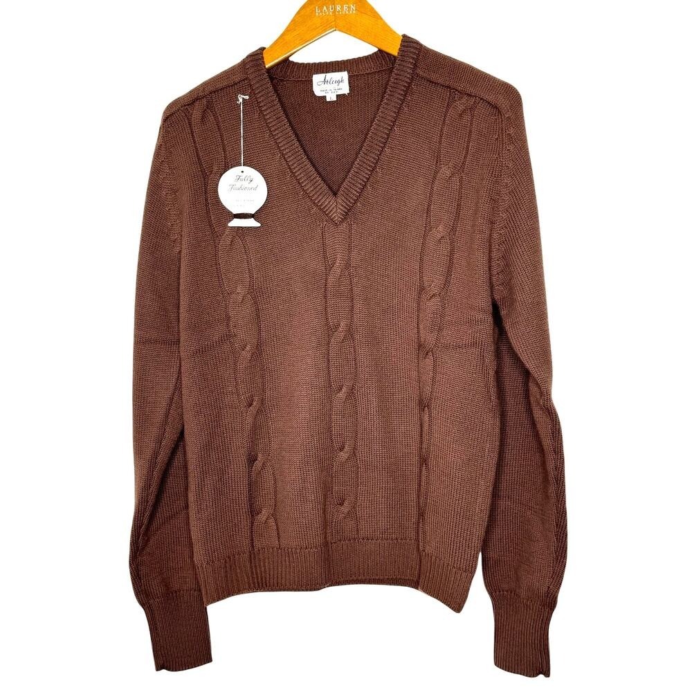 NWT Vintage Atleigh‎ wool v neck cable knit sweater